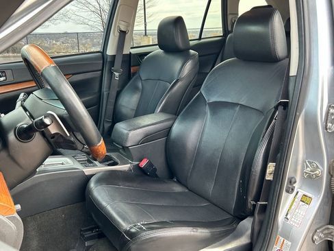 Used 2013 Subaru Outback 2.5i Limited image 16