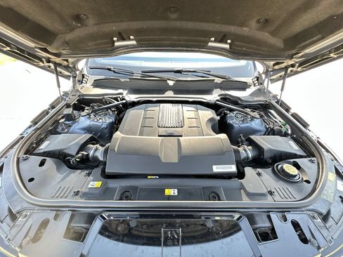 Used 2019 Land Rover Range Rover Sport HSE AWD/4WD image 30