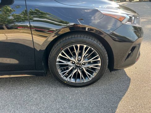 Used 2024 Kia Forte GT-Line w/ GT-Line Premium Package FWD image 25
