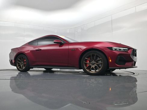 Used 2025 Ford Mustang GT Premium RWD image 36
