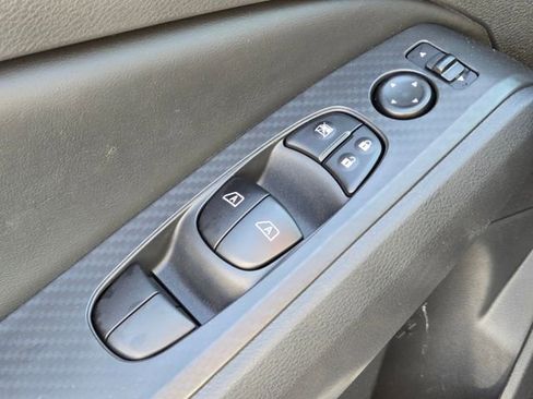 New 2026 Nissan Altima 2.5 SR FWD image 25