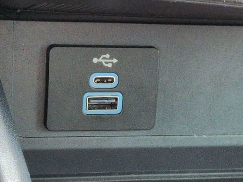 Certified 2025 Ford Mustang Coupe RWD image 20