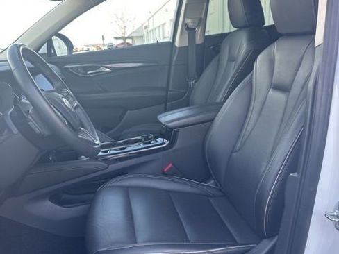Used 2023 Buick Envision Essence image 34