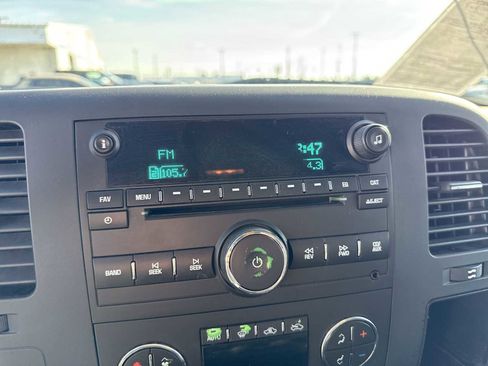 Used 2010 Chevrolet Silverado 1500 LT w/ Power Pack Plus AWD/4WD image 11