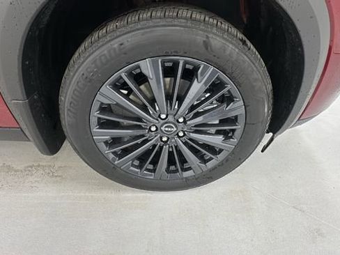 New 2026 Nissan Pathfinder SL AWD/4WD image 9
