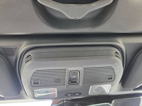 Used 2025 Ford Mustang Premium RWD image 19