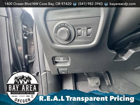 New 2026 Jeep Grand Cherokee Laredo X image 20