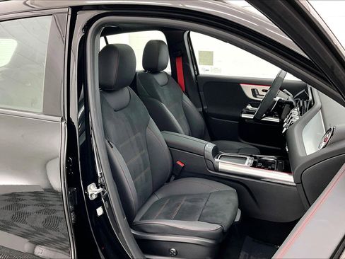 Used 2026 Mercedes-Benz GLA 35 AMG 4MATIC image 6