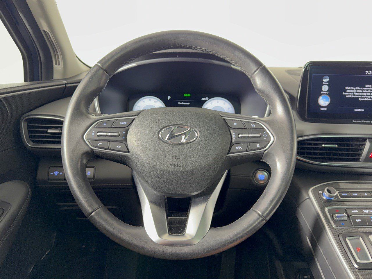 Used 2023 Hyundai Santa Fe SEL w/ Premium Package FWD image 10
