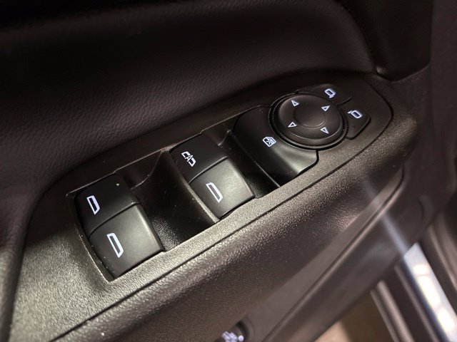 Used 2024 Chevrolet Equinox LT FWD image 11
