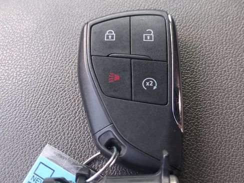 Used 2023 Chevrolet Colorado ZR2 w/ ZR2 Convenience Package III image 33