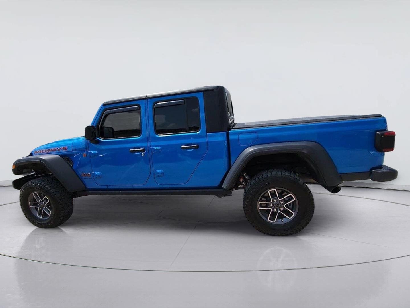 Used 2024 Jeep Gladiator Mojave w/ Convenience Group AWD/4WD image 6