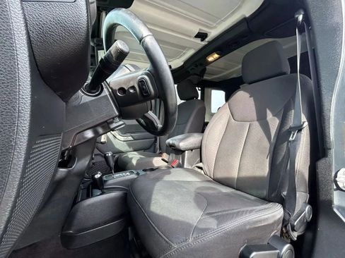 Used 2017 Jeep Wrangler Unlimited Sport w/ Connectivity Group image 24