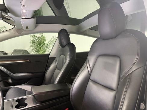 Used 2022 Tesla Model 3 Long Range image 11