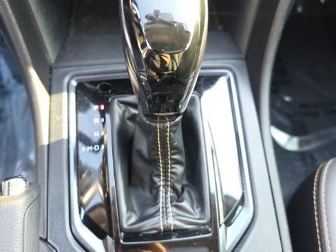 Used 2021 Subaru Crosstrek 2.5i Sport w/ Moonroof Package image 20