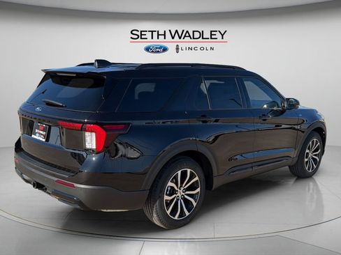 New 2025 Ford Explorer ST-Line w/ Premium Package RWD image 7