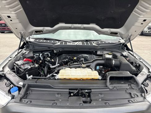 Certified 2022 Ford F150 XLT w/ Equipment Group 302A High image 30