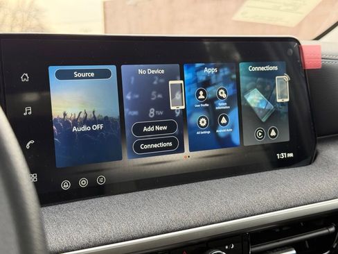 New 2026 Nissan Kicks SV w/ SV Premium Package image 9