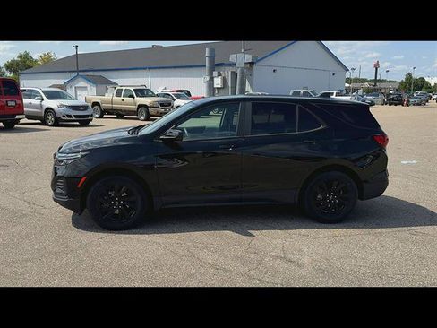 Used 2024 Chevrolet Equinox LS w/ LS Convenience Package AWD/4WD image 33