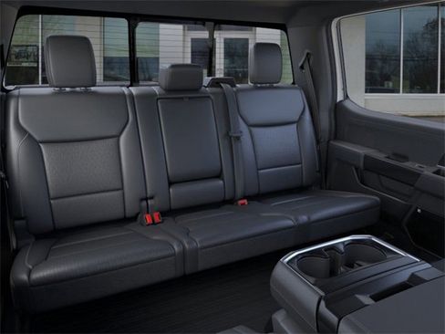 New 2025 Ford F150 Lariat w/ Equipment Group 502A High image 11