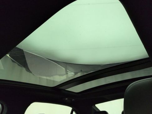 Used 2019 Lincoln Continental Reserve image 19