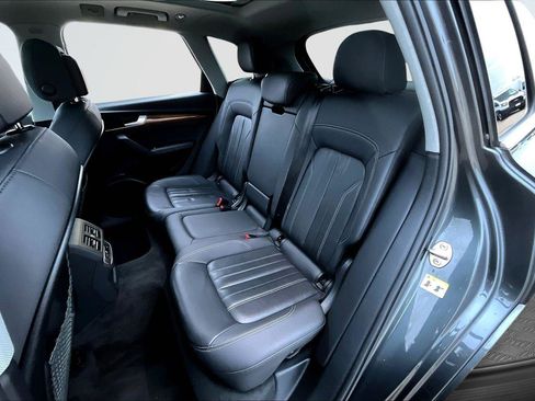 Used 2023 Audi Q5 2.0T Premium Plus image 26