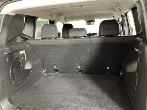 Used 2020 Jeep Renegade Latitude image 9