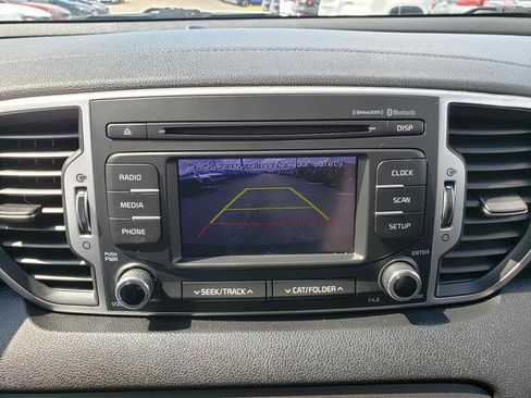 Used 2018 Kia Sportage LX AWD/4WD image 23