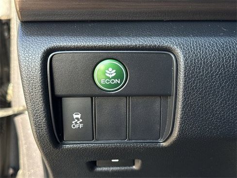 Used 2017 Honda Accord EX image 22