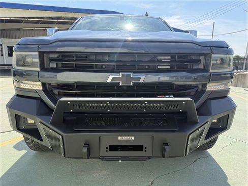 Used 2018 Chevrolet Silverado 1500 LT w/ All Star Edition AWD/4WD image 19