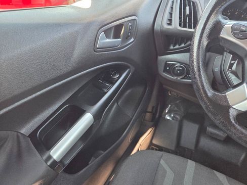 Used 2014 Ford Transit Connect XLT FWD image 24