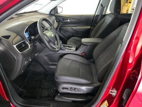 Certified 2024 Chevrolet Equinox LT FWD image 22