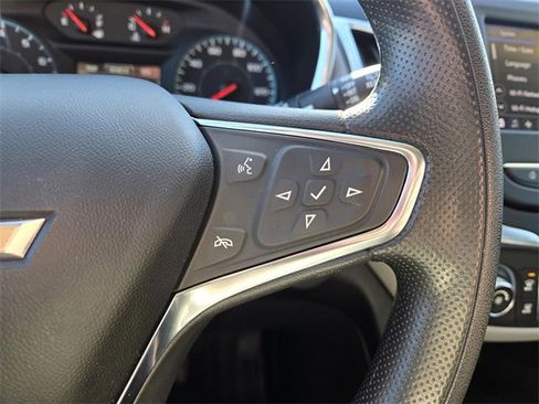 Used 2021 Chevrolet Equinox LS w/ LS Convenience Package image 26