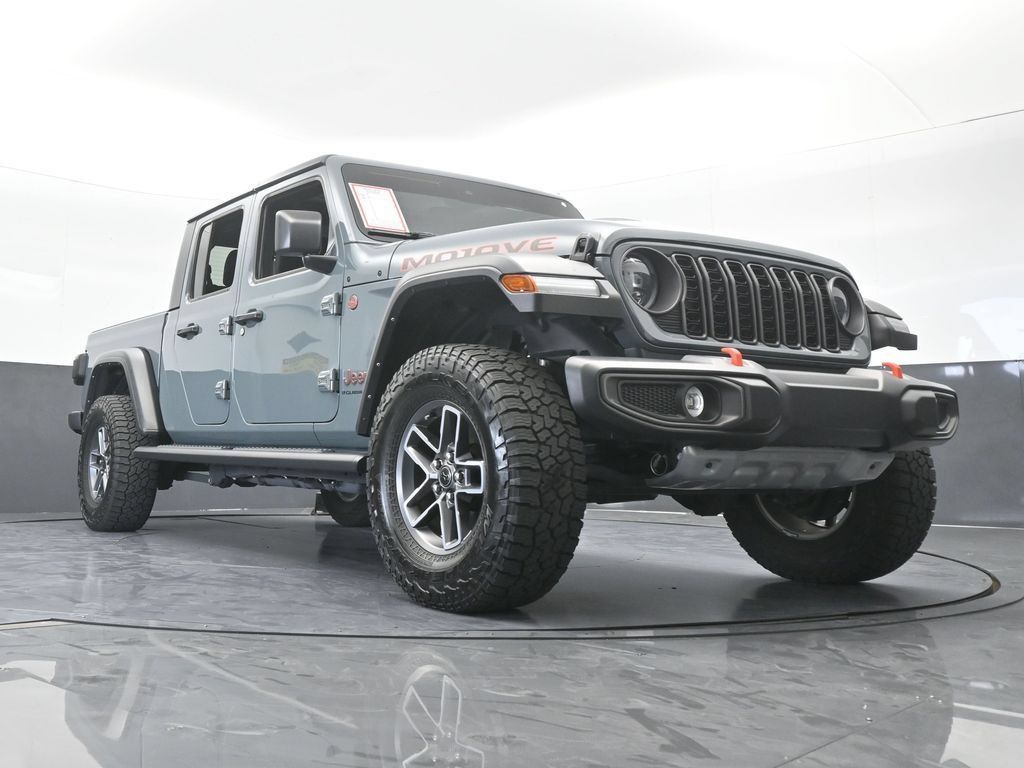 Used 2024 Jeep Gladiator Mojave AWD/4WD image 64