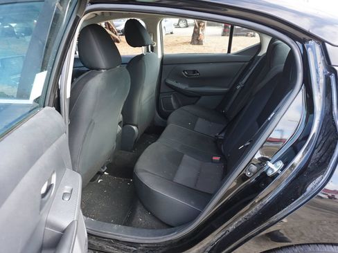 Used 2025 Nissan Sentra SV w/ All-Weather Package FWD image 12