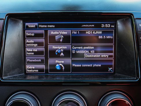 Used 2014 Jaguar F-TYPE S image 11