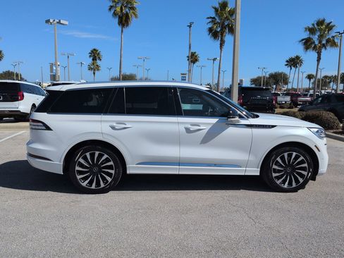 Certified 2023 Lincoln Aviator Black Label Grand Touring w/ Class IV Trailer Tow Package image 3