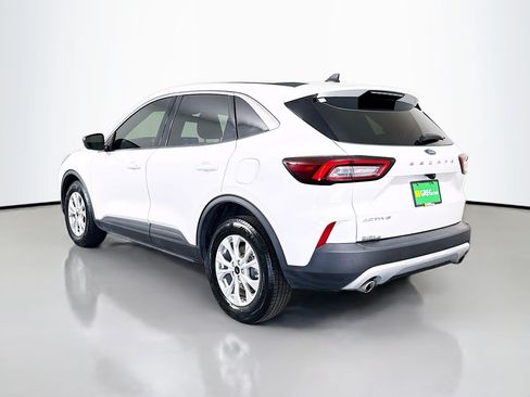 Used 2023 Ford Escape Active w/ Cold Weather Package FWD image 7
