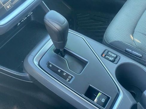 Used 2024 Subaru Crosstrek 2.0i Premium image 21