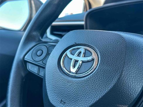 Certified 2024 Toyota Corolla LE image 28