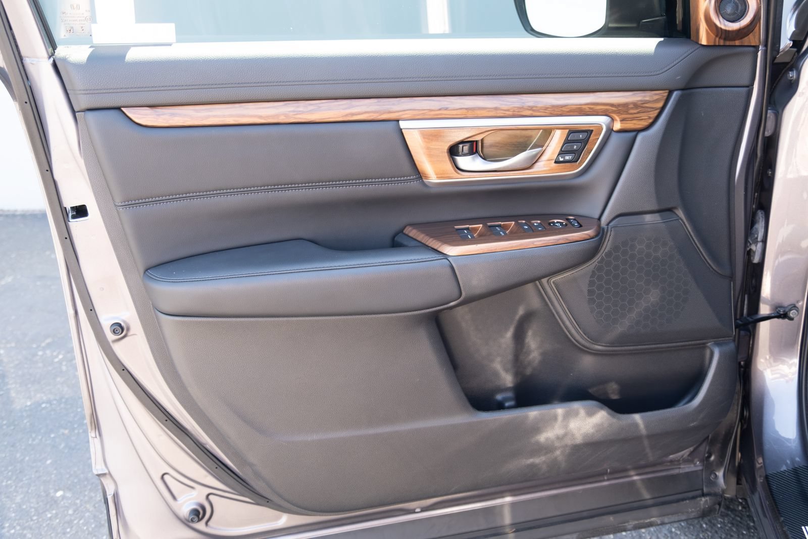 Used 2021 Honda CR-V EX-L image 13