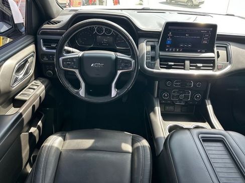 Used 2021 Chevrolet Tahoe Z71 w/ Z71 Signature Package AWD/4WD image 11