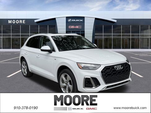 Used 2023 Audi Q5 2.0T Premium Plus w/ Premium Plus Package AWD/4WD image 1