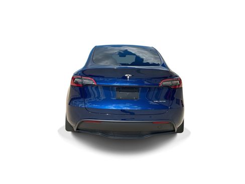 Certified 2023 Tesla Model Y Long Range AWD/4WD image 5