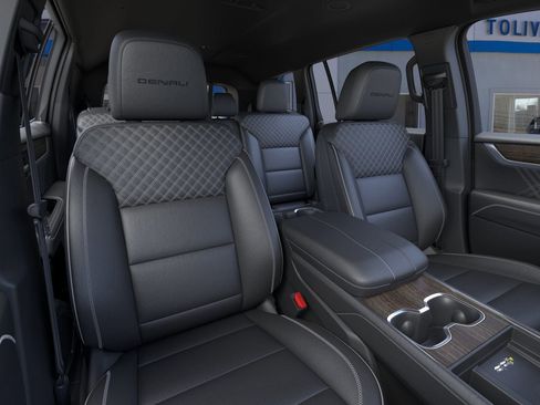 New 2026 GMC Acadia Denali w/ Super Cruise Package image 54