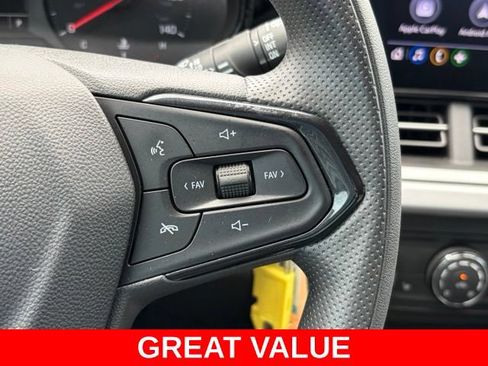 Used 2024 Chevrolet Trax LS w/ LS Convenience Package FWD image 21
