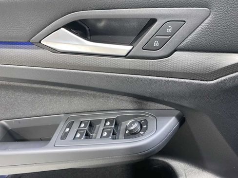 Used 2022 Volkswagen GTI S FWD image 23