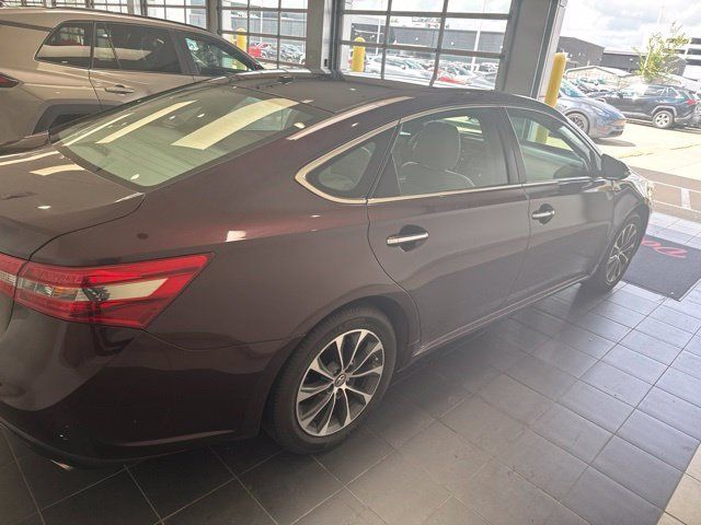 Used 2017 Toyota Avalon XLE FWD image 7