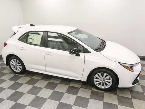 New 2026 Toyota Corolla SE image 5