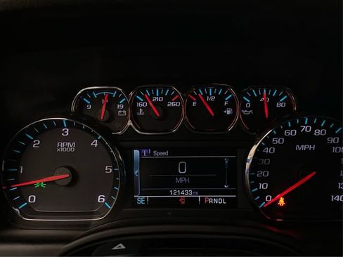 Used 2019 Chevrolet Tahoe LS w/ Enhanced Driver Alert Package AWD/4WD image 20